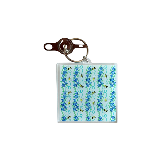 Bee's Knees Motif Acrylic Needle Threader