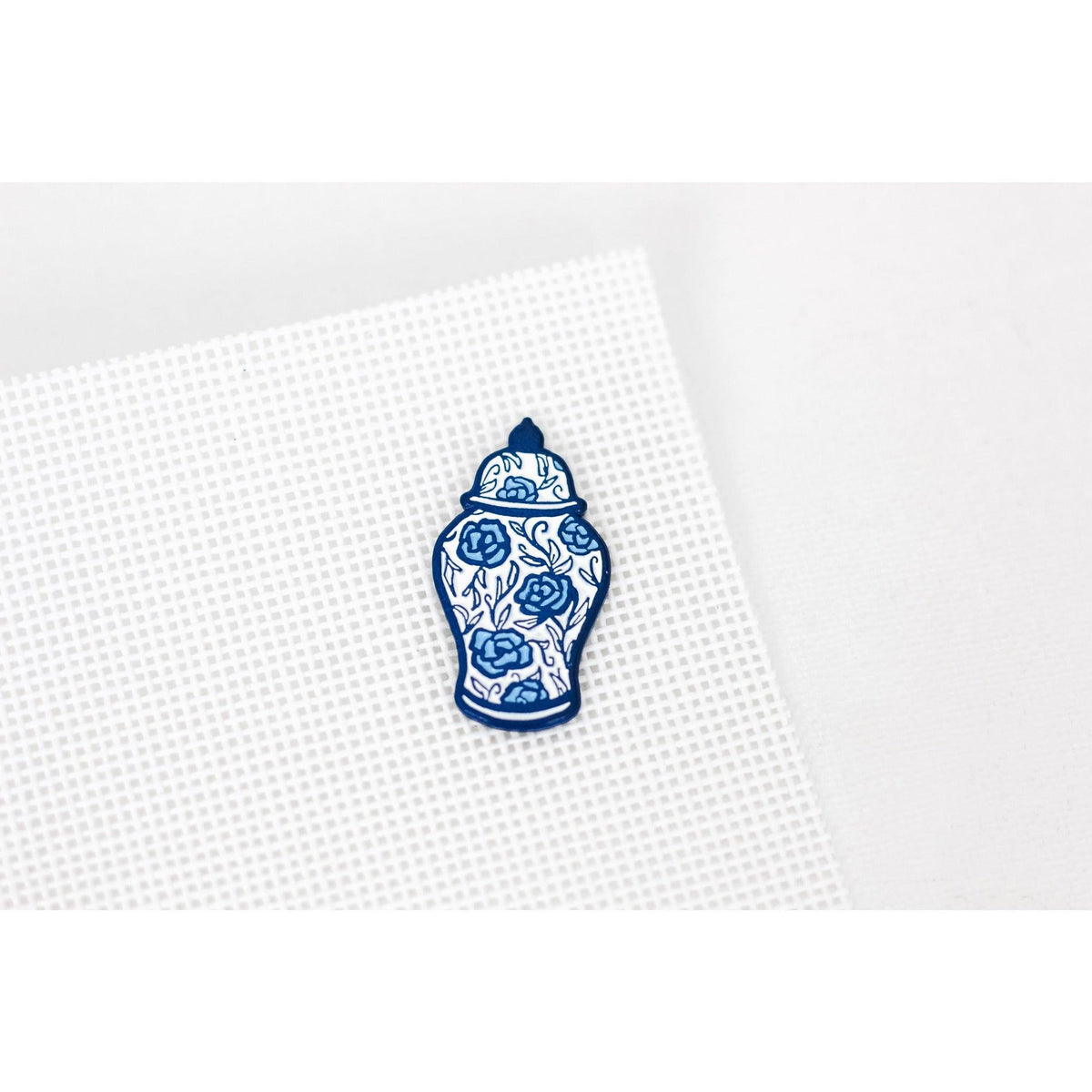 Ginger Jar Needle Minder [Needlepoint Canvas and Kit] [Morgan Julia Designs]