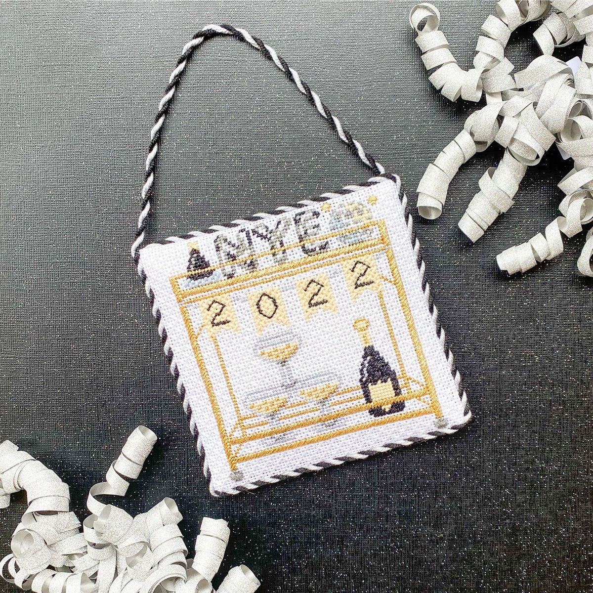 New Year's Eve Bar Cart with Stitch Guide [Needlepoint Canvas and Kit] [Morgan Julia Designs]