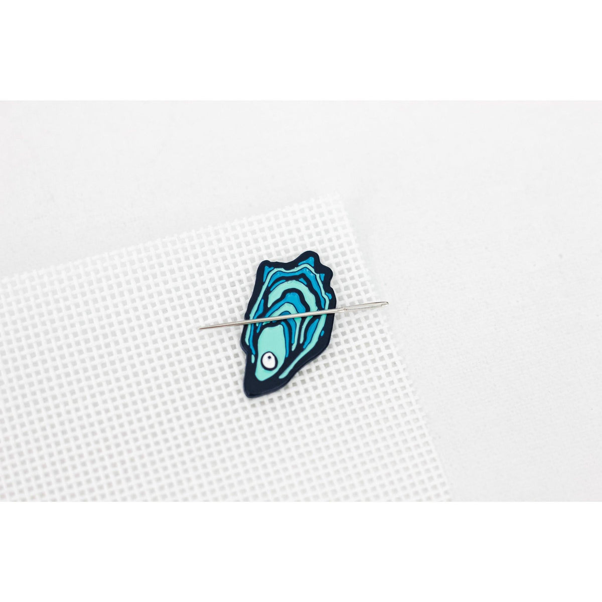 Oyster & Pearl Needle Minder [Needlepoint Canvas and Kit] [Morgan Julia Designs]